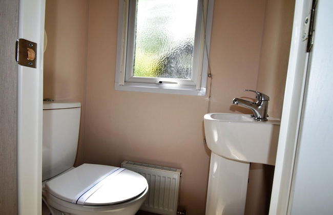 Cozy Chalet in Goedereede With Garden - Photo 13