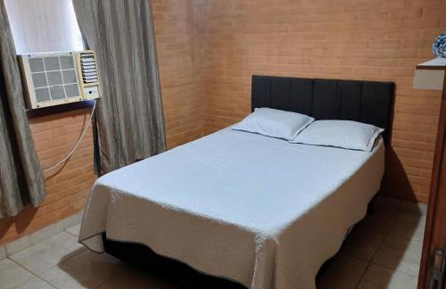 Flat de 2 quartos com AR na área central de GV com conzinha completa-garagem-wifi-Bom p grupos ou familias ou empresas - Foto 9