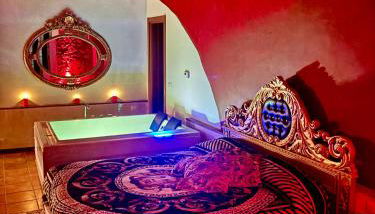 Golden House - Foto 3