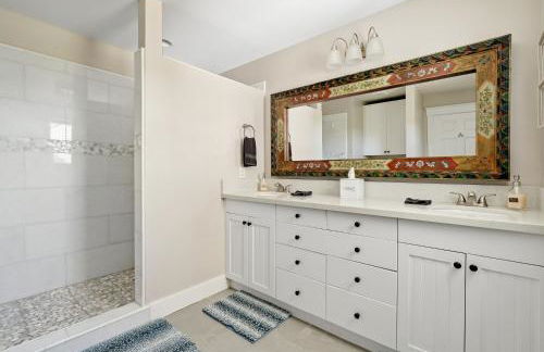 Paso Wine Country Farmhouse with Pool, Spa, Game Room - Foto 14