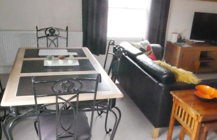 Historic Peel House Serviced Apartments - Photo 7