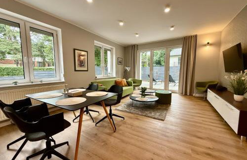 MODERN VILLA & PRIVATE GARDEN in Warsaw - Fully Renovated 2025 - Foto 20