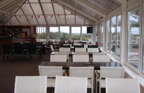 Chalets & Lodges at Atlantic Bays Holiday Park - Foto 11