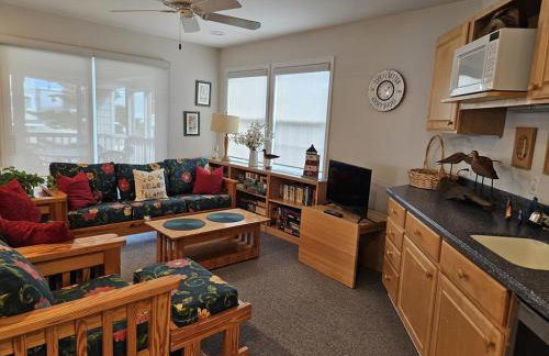 Single Family, Ocean Block, Wifi, Washer And Dryer, Second 2Nd Home From The Ocean! 2Nd From Ocean Contemporary Ship Bottom Home 14010 - Photo 13