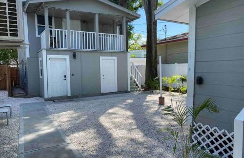 Chic Bungalow Apartment steps from Armature Works & Downtown Riverwalk - Foto 28