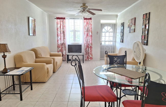 Cumber's Tropical Apartments - Foto 51