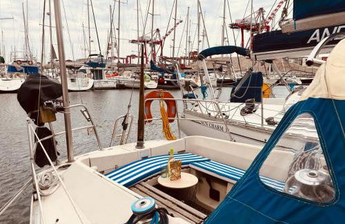 Nortada Central Boat Escape - Photo 3