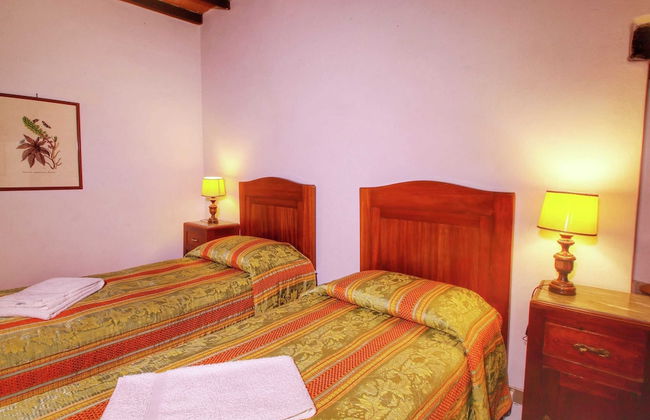 Apartment in a Farmhouse With Swimming Pool - Photo 2