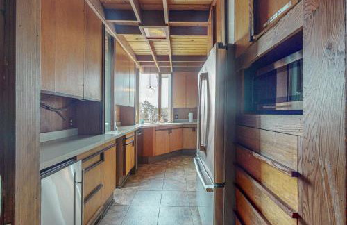 Stunning Elk House Oceanfront Deck & Views - Foto 11