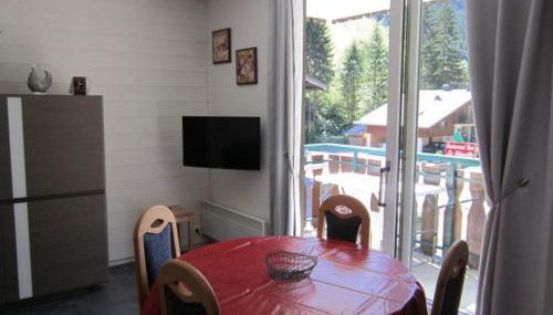 Studio cosy pour 4 personnes avec balcon et parking à 250m des remontées mécaniques - FR-1-676-15 - Foto 2