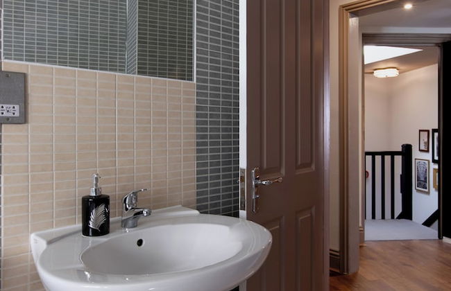 Round House Apartments - Photo 44