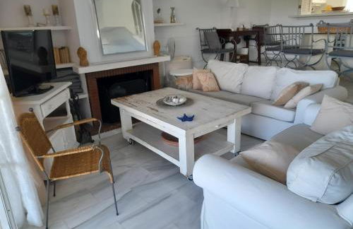 Townhouse in San Pedro- Private Garden, Golf, Beach, Pool - Photo 2