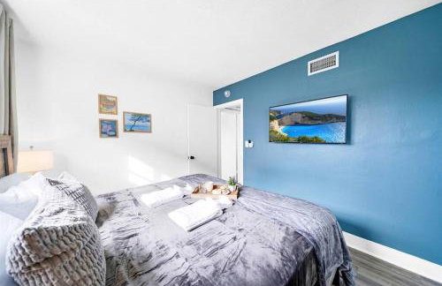 Palm Wave Stays - Designer's Stay - Sleeps 10 - Foto 4