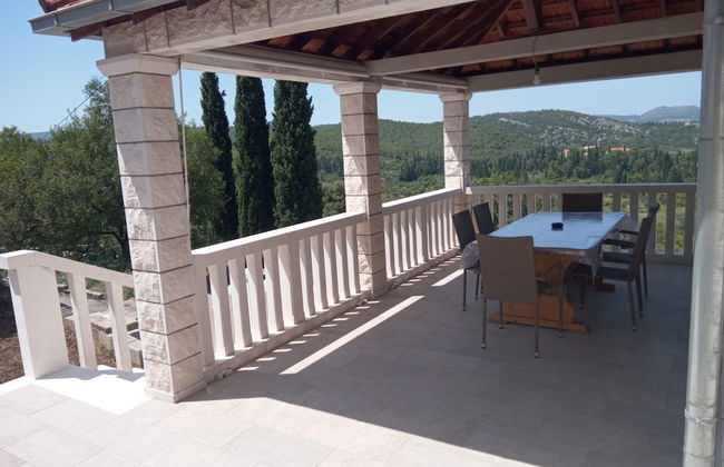 Perfect Getaway Near Korčulas Scenic Sights and Beaches - Photo 13