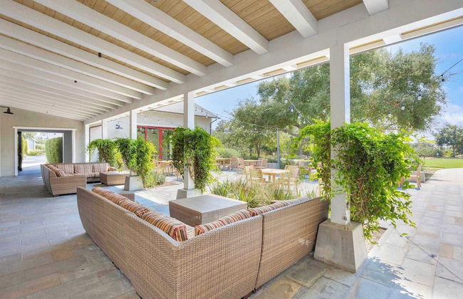 @marbella Lane - Stylish Dream Home in RMV w/ Pool - Photo 46