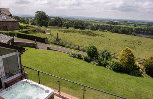 Orchard House, Castle Carrock, luxurious, characterful cottage with hot tub and countryside views - Foto 30