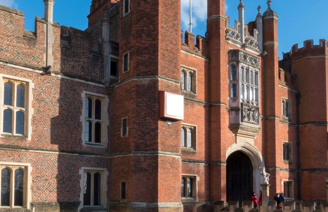 Hampton Court Palace Ticket - Photo 1