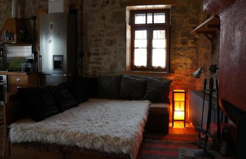 The Mountain House -mountain getaway - Photo 14