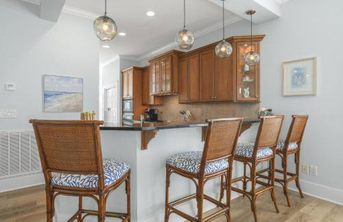 The Blue Pearl - Luxurious beachfront living with community pool! - Foto 17