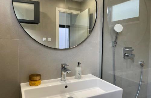 Villa Sea Horizon with a pool - Photo 23