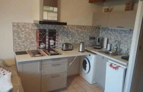 Maison de vacances dans les hauteurs de Salavas - Foto 9