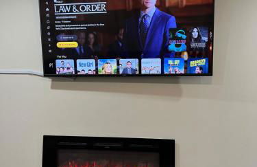 Spacious and tranquil 5br house in charming East Stroudsburg w game room, pets allowed - Foto 8