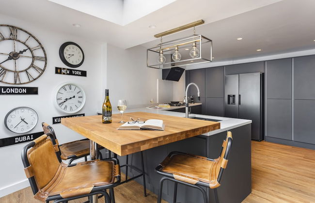 The Coronation Family Cottage - Hot Tub - Foto 14