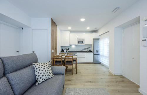 Experience Madrid Like a Local, New Accommodation - Photo 64