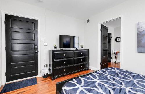 Charming, Happy 1-Bed Oasis: RVA Retreat Awaits! - Foto 18