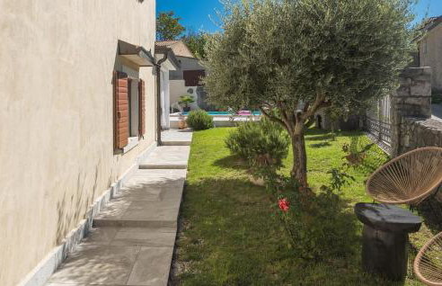 Beautiful Home In Brest Pod Uckom - Foto 16