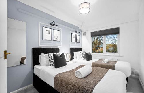Stylish Three Bedroom House - Accommodates 7 - Parking - Garden - Recently Renovated 162S - Foto 9