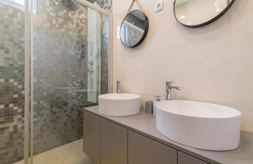 S&I Peaceful Holiday Home With Pool & Jacuzzi - Foto 32