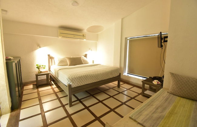 The Lighthouse - Photo 15