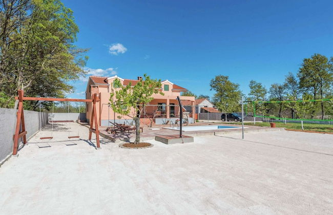 Holiday Home in Zemunik Donji With Pool - Foto 30