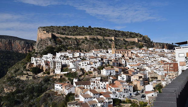 Vistas de la localidad de Chulilla, en Valencia