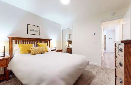 Mid Century Modern Cabin #212 - Walk to Village - Foto 48