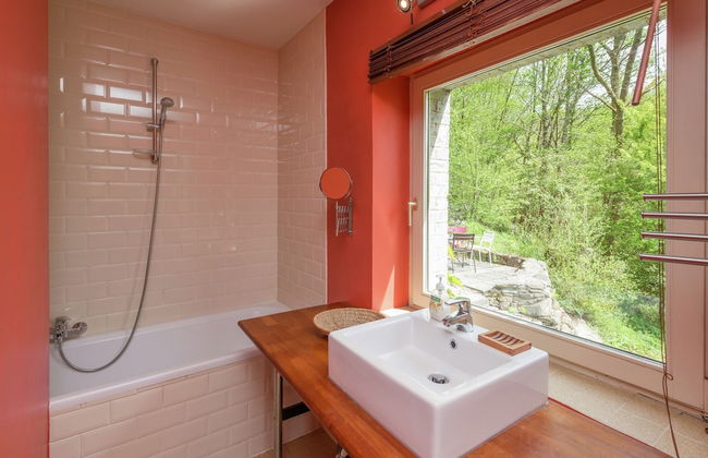 Beautiful Holiday Home in Redu With Whirlpool - Foto 18