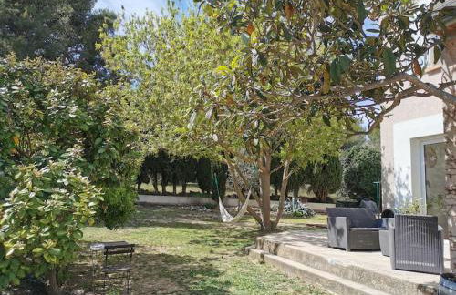 Studio Le Calme, plages à pied et grand jardin, La Couronne - Foto 12