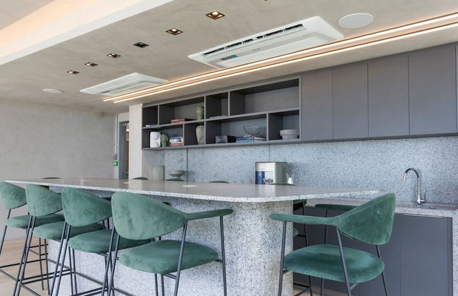 AX Setai Yacht - Photo 11