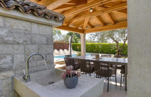 Villa Ladonja with Private Pool and Sauna - Foto 34