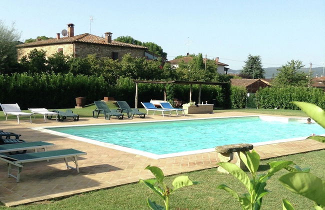 Cottage in Tuscany With Pool & Olive Groves - Foto 16