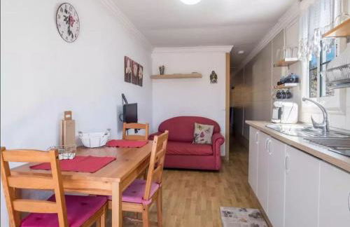 Beautiful Holiday Home in Arona with private terrace - Foto 8