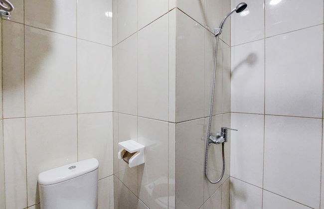 Comfort And Modern 2Br At Asatti Apartment - Foto 10