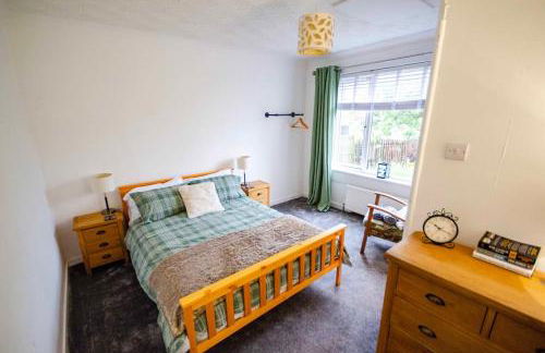 Spacious 4-Bedroom House in Glenboig - Foto 9