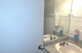 Entire Townhome with workspace - Foto 9