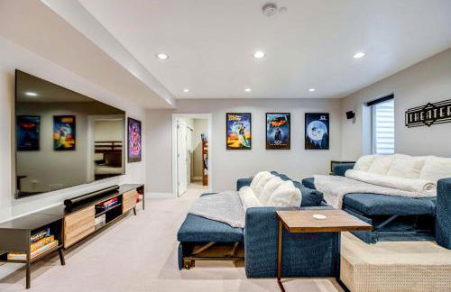 1 Mi to Dtwn Denver Sleek Duplex with Rooftop Deck! - Foto 1