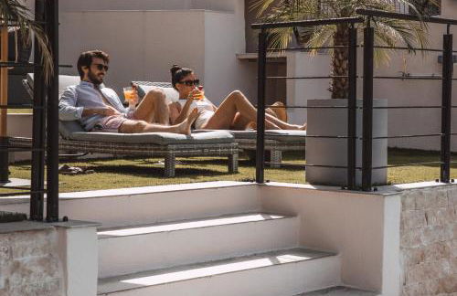 Piscine-Jacuzzi-Sauna -Videoprojecteur Perle Rare - Foto 58