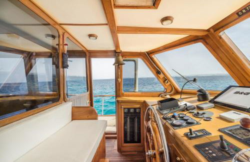 SPACIOUS YACHT HOTEL BARCELONA CITY CENTER 5 CABINs - Foto 24