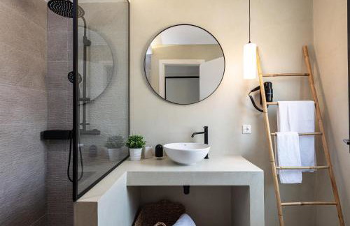 Carob Villas, an Eco-Friendly Hideaway - Photo 37