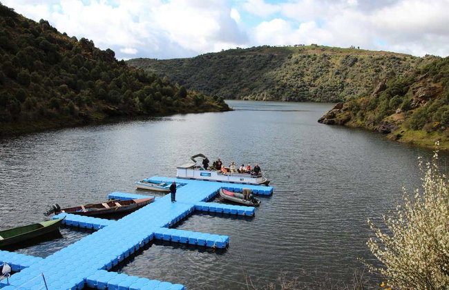 Paseo en barco por el Parque Natural del Duero Internacional - Foto 6